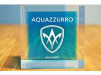 ＡＱＵＡＺＺＵＲＲＯ　アクアズーロ 