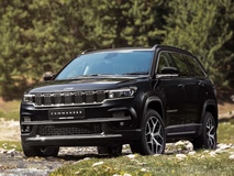 ジープ コマンダーが400万円台前半で狙えるけど買っても平気なの？ グランドチェロキーより安い7人乗りSUVの中古車状況、オススメの狙い方を解説